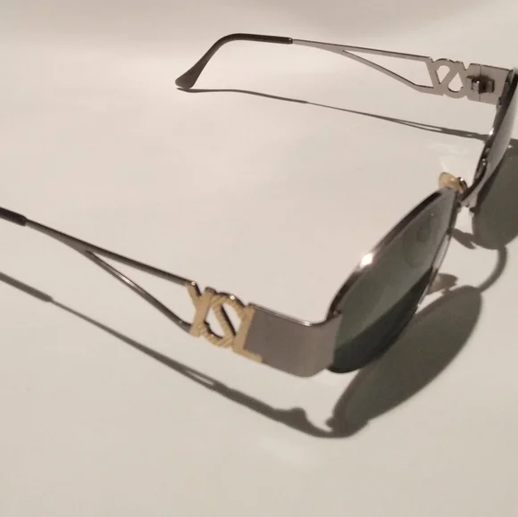 Yves Saint Laurent 1990 Women's Vintage Sunglasses - Picture 7 of 16